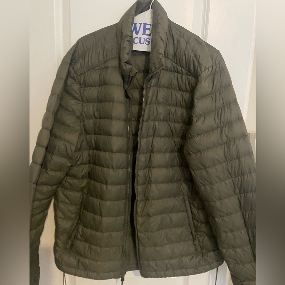 Champion puffer lightweight jacket
